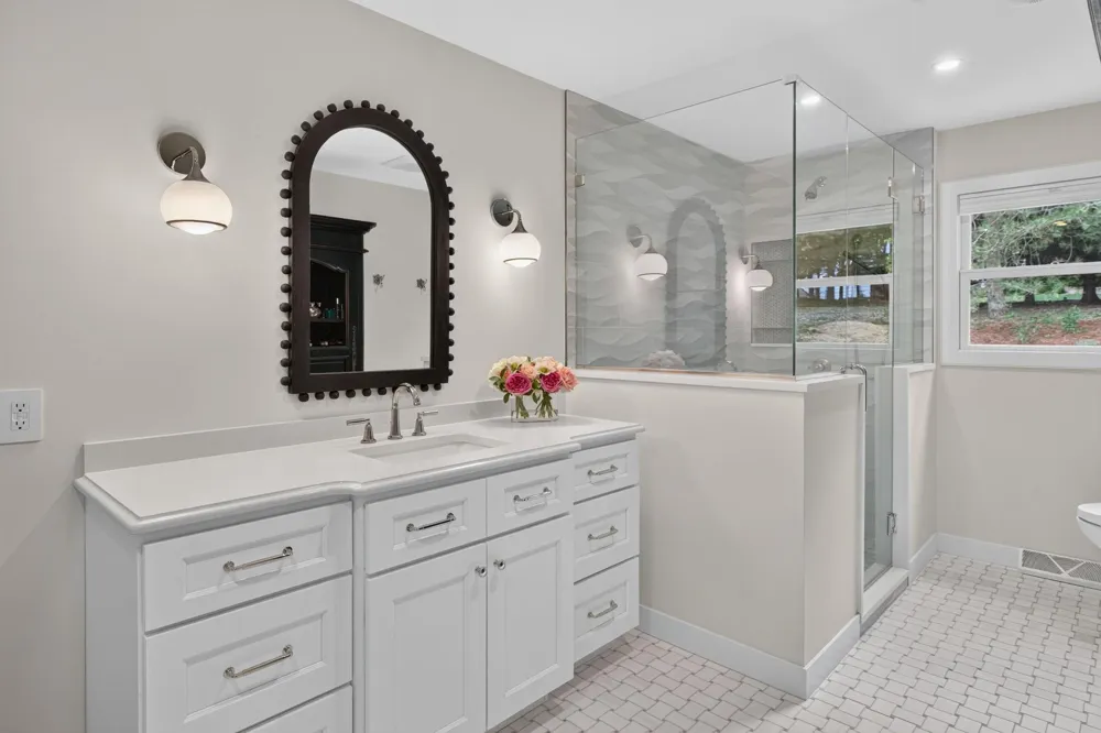 3945 Hillcrest Way Deephaven, MN 55391