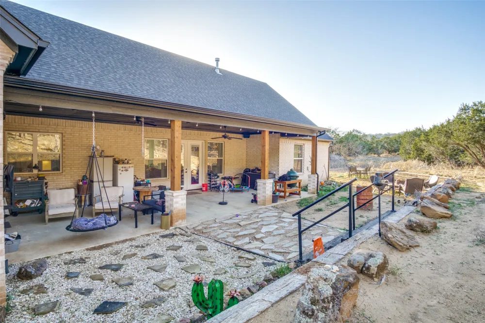 112 Wooded Acres Drive Mineral Wells, TX 76067