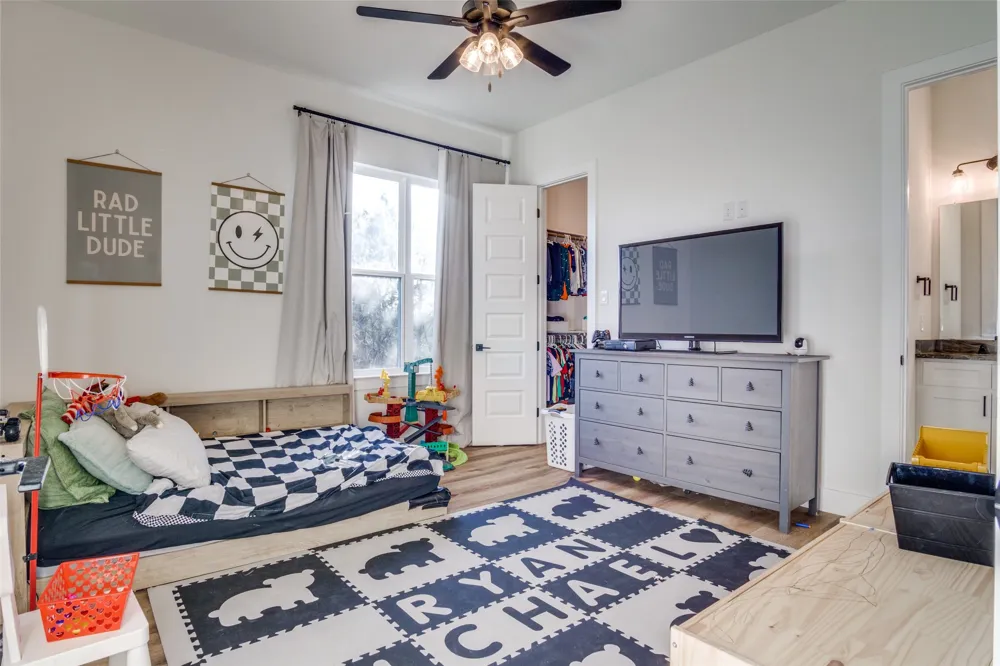 112 Wooded Acres Drive Mineral Wells, TX 76067