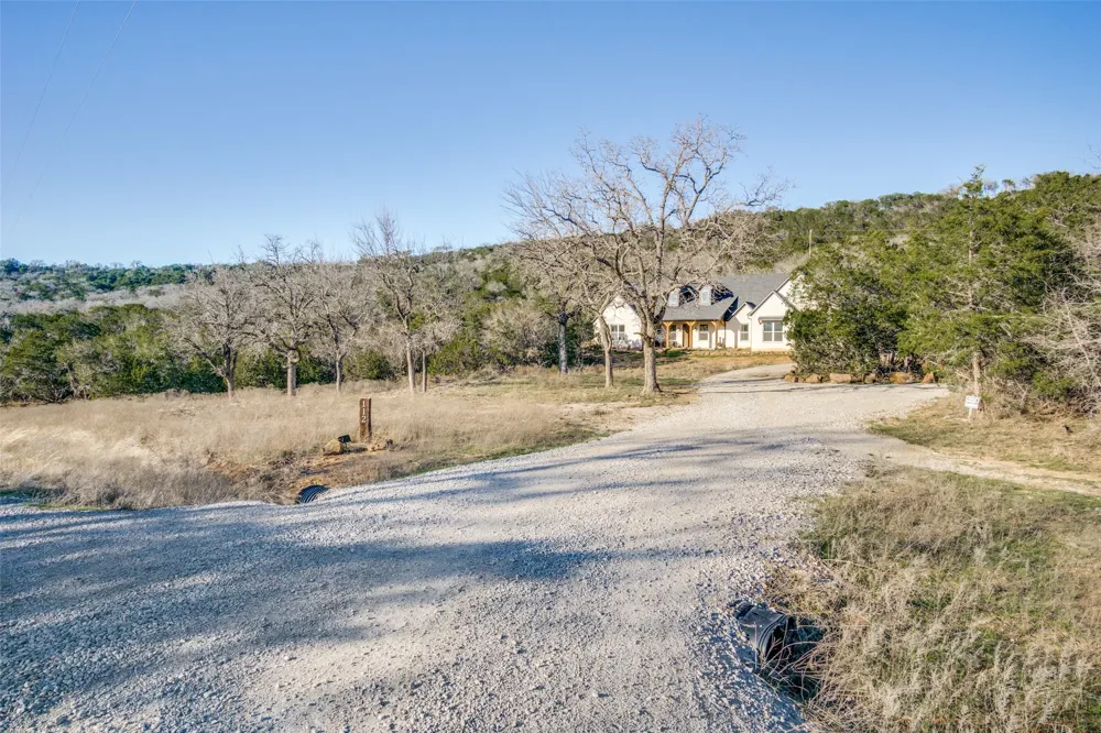 112 Wooded Acres Drive Mineral Wells, TX 76067