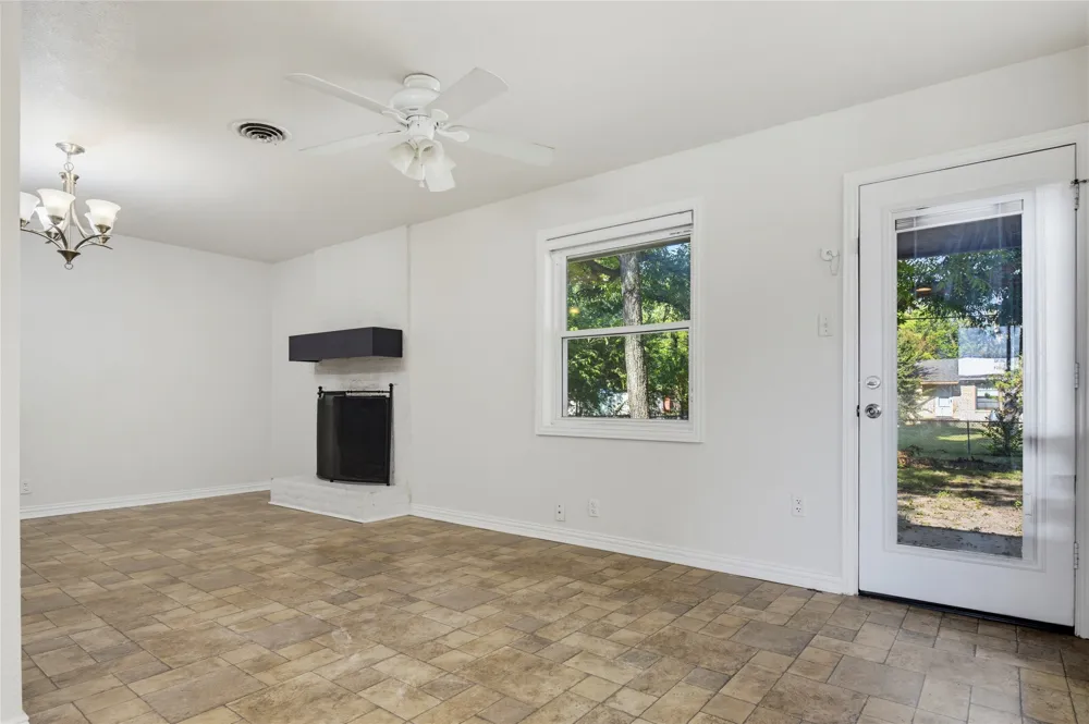 4205 Keeter Drive North Richland Hills, TX 76180