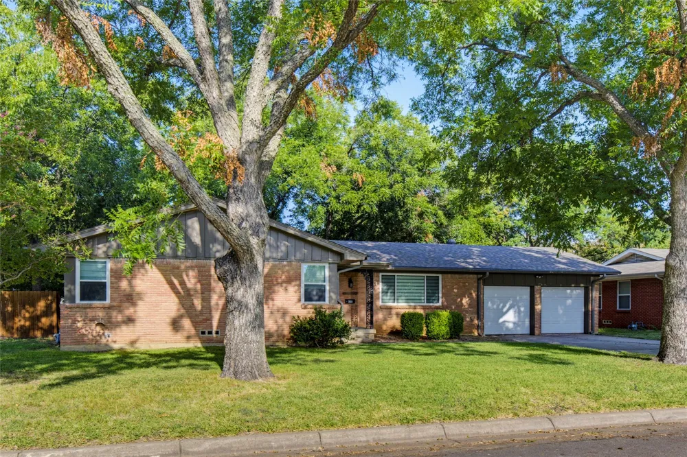 4205 Keeter Drive North Richland Hills, TX 76180