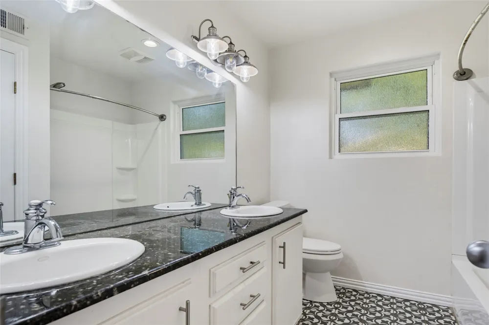 4205 Keeter Drive North Richland Hills, TX 76180