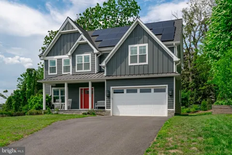 111 ELLERSHAW COURT
