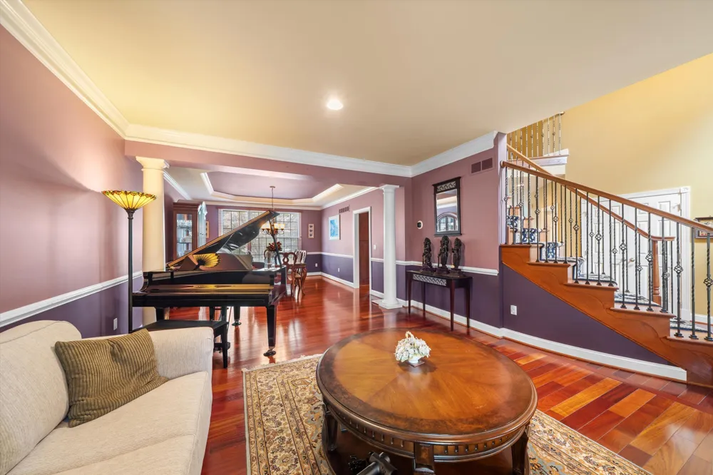 17629 Mystic Valley Court Northville, MI 48168
