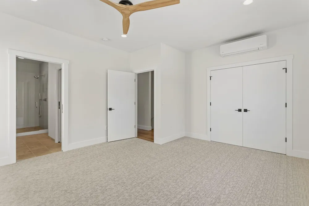 3 Bailey Avenue #2 South Haven, MI 49090