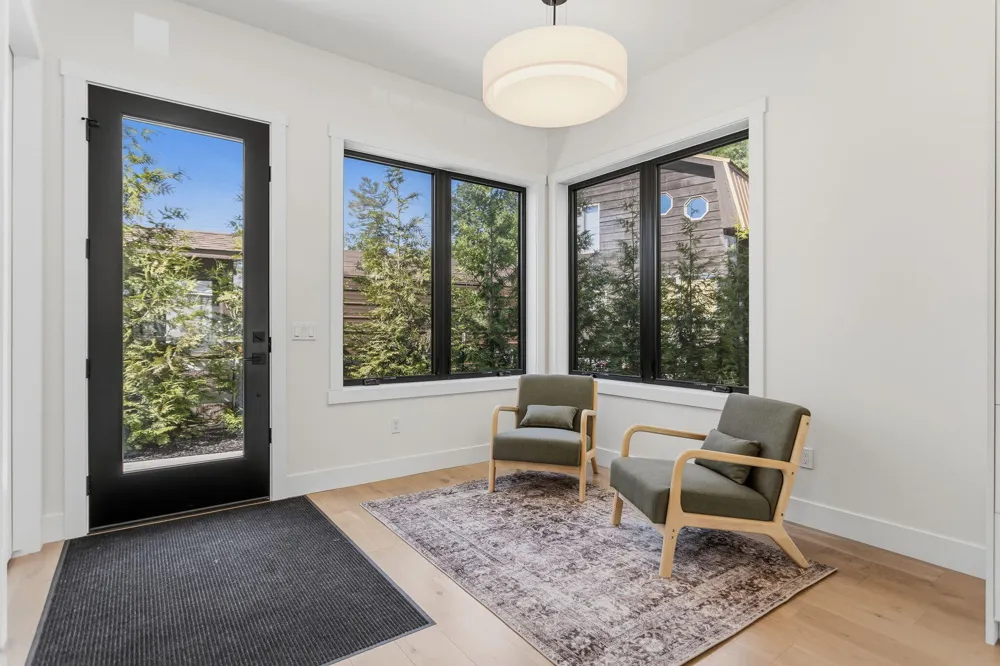 3 Bailey Avenue #2 South Haven, MI 49090