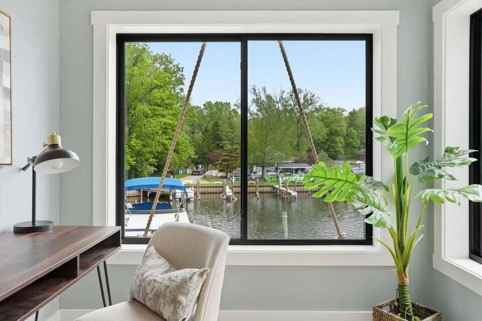 3 Bailey Avenue #2 South Haven, MI 49090