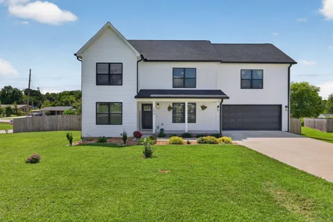 104 Echo Valley Dr