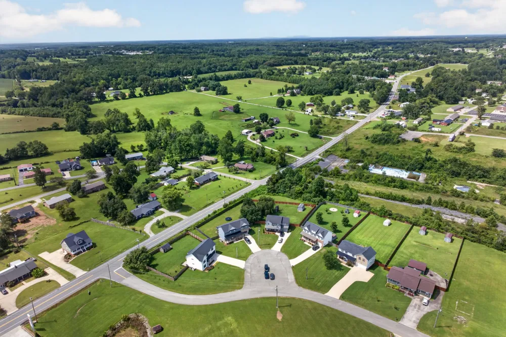 104 Echo Valley Dr Cookeville, TN 38501