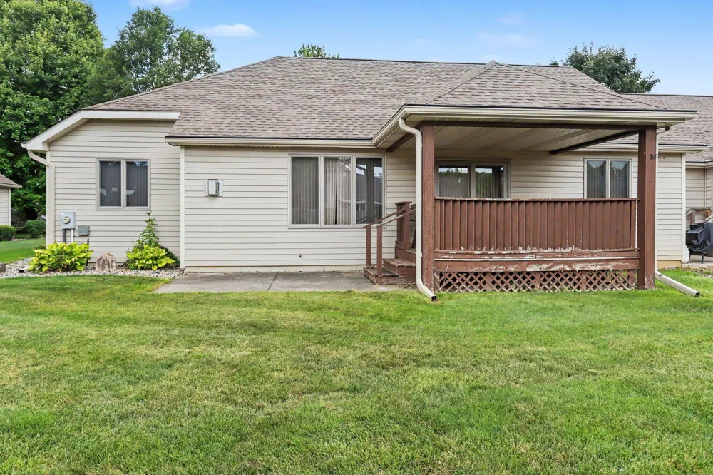 30 Oakdale Lane #104 Coldwater City, MI 49036