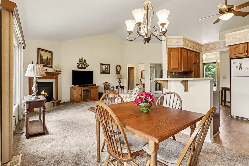 30 Oakdale Lane #104 Coldwater City, MI 49036