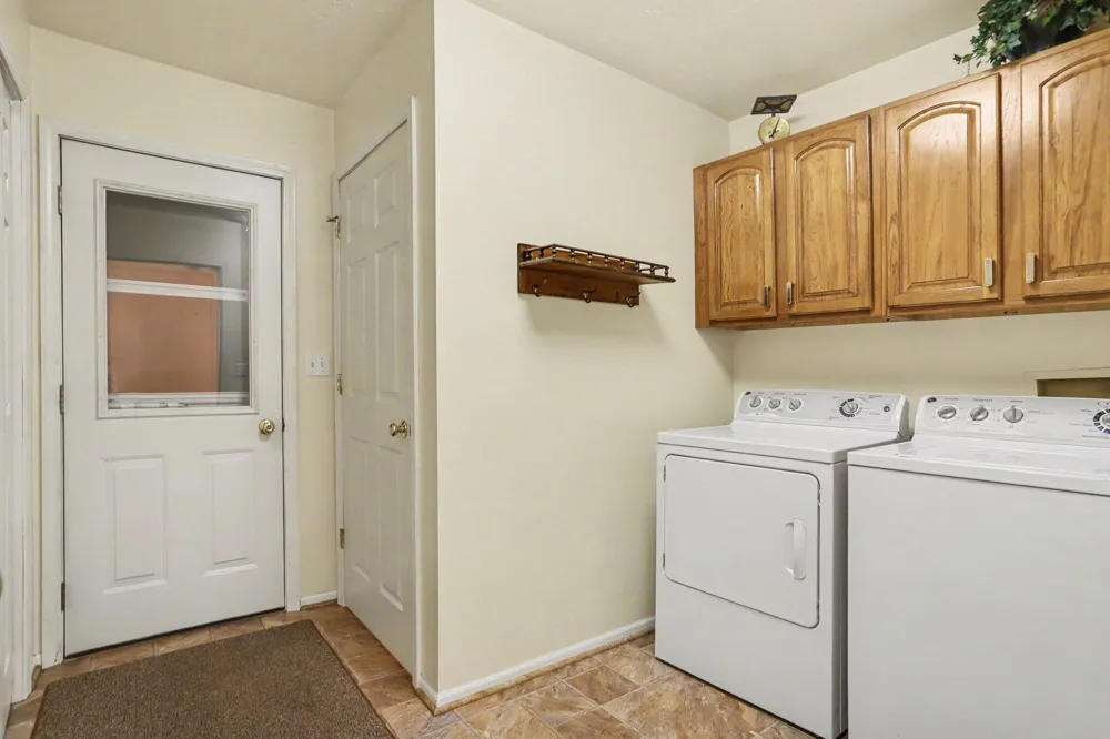 30 Oakdale Lane #104 Coldwater City, MI 49036