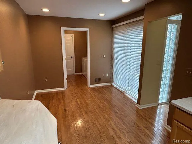 49777 HIDDEN VALLEY DRIVE Macomb Township, MI 48044