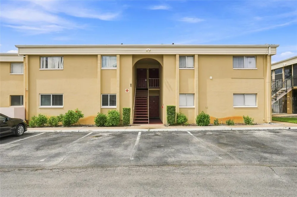1000 LAKE OF THE WOODS BOULEVARD #105E Fern Park, FL 32730