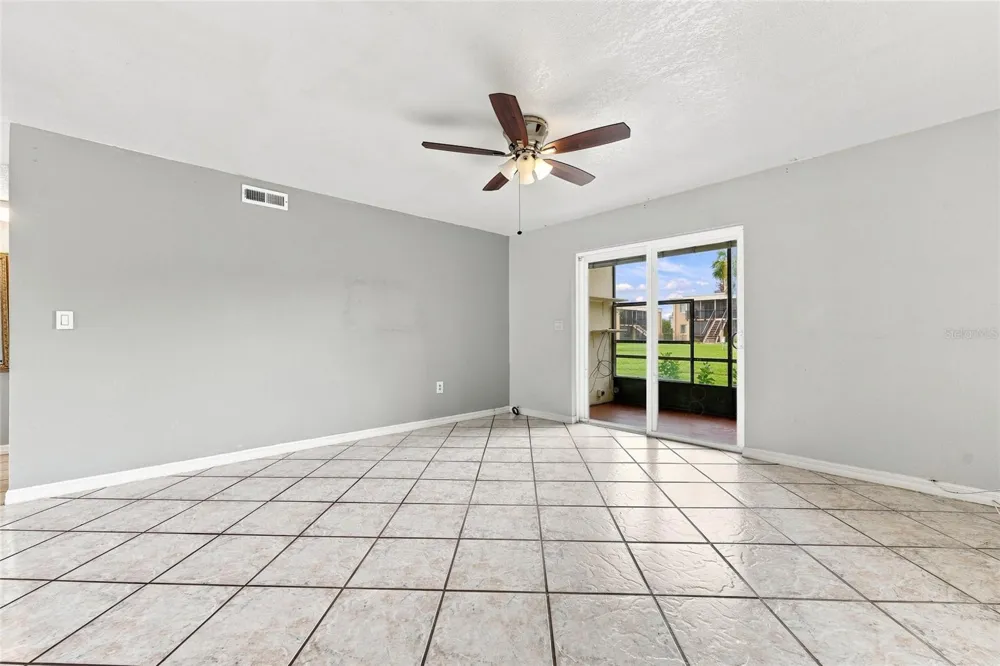 1000 LAKE OF THE WOODS BOULEVARD #105E Fern Park, FL 32730