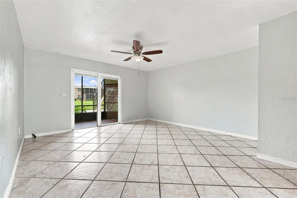 1000 LAKE OF THE WOODS BOULEVARD #105E Fern Park, FL 32730