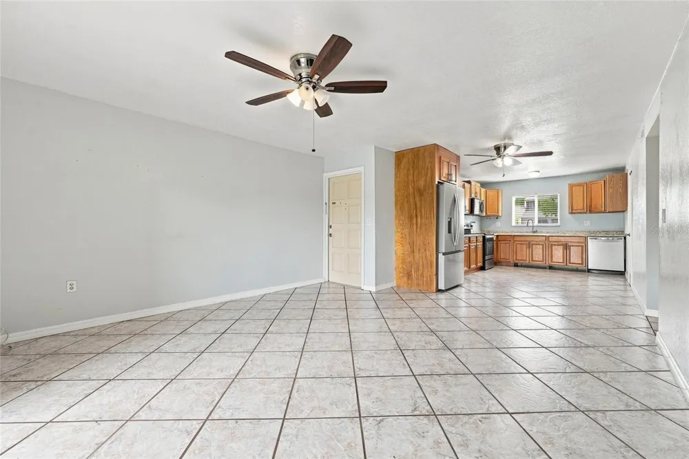 1000 LAKE OF THE WOODS BOULEVARD #105E Fern Park, FL 32730