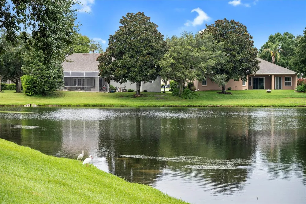 2848 ALOMA LAKE RUN Oviedo, FL 32765