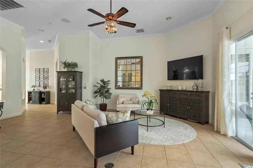 2848 ALOMA LAKE RUN Oviedo, FL 32765