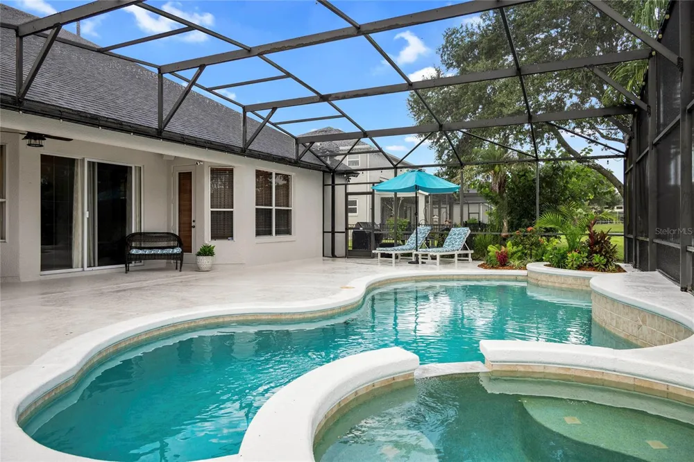 2848 ALOMA LAKE RUN Oviedo, FL 32765