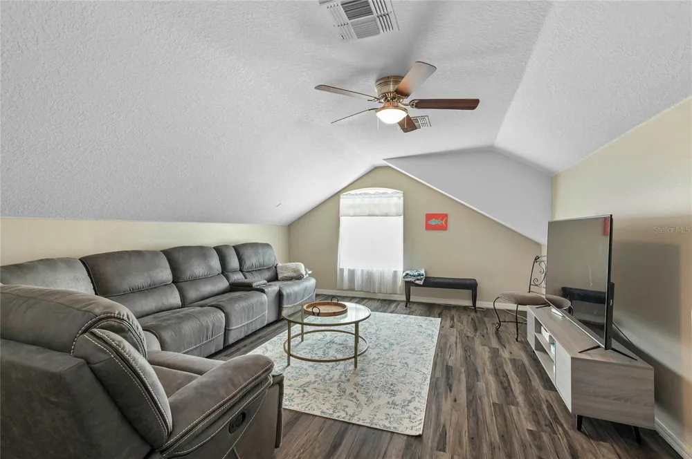 2848 ALOMA LAKE RUN Oviedo, FL 32765