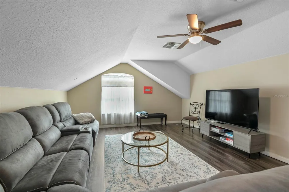 2848 ALOMA LAKE RUN Oviedo, FL 32765