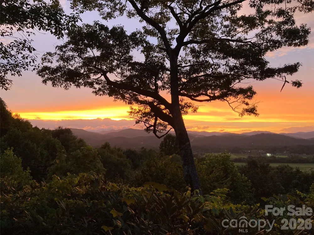 252 Middlemount Road Pisgah Forest, NC 28768