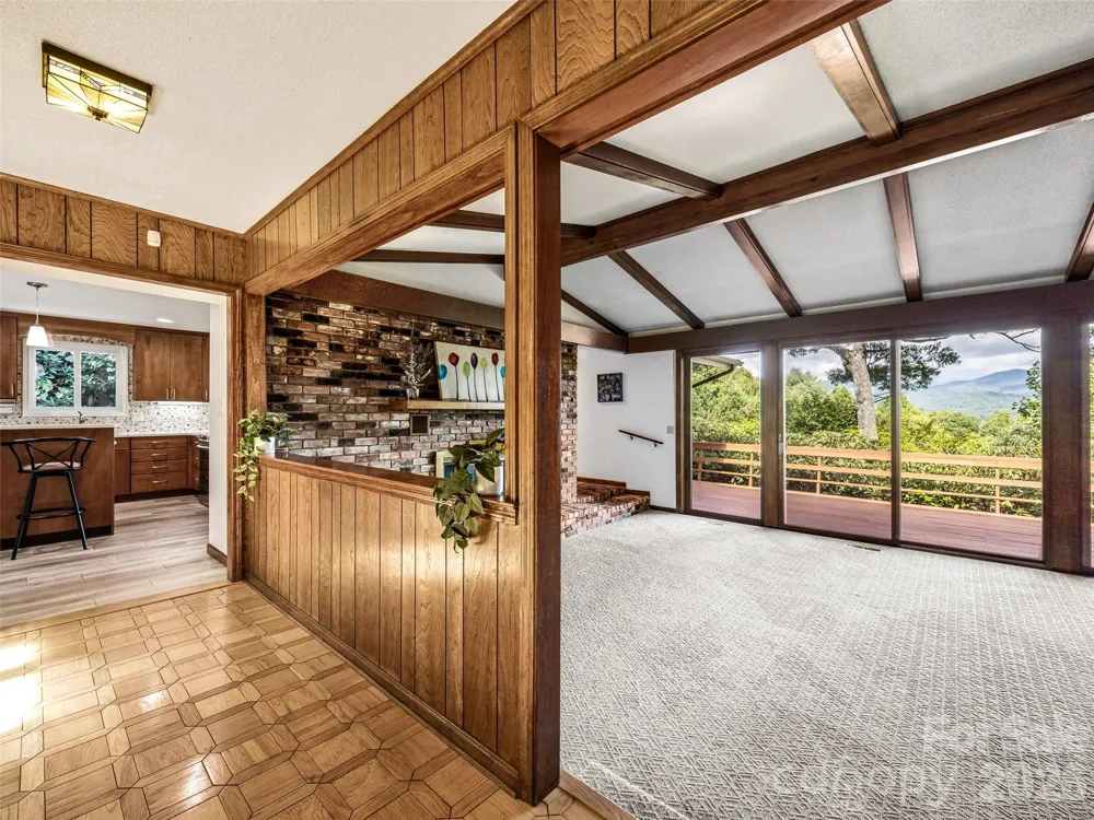 252 Middlemount Road Pisgah Forest, NC 28768