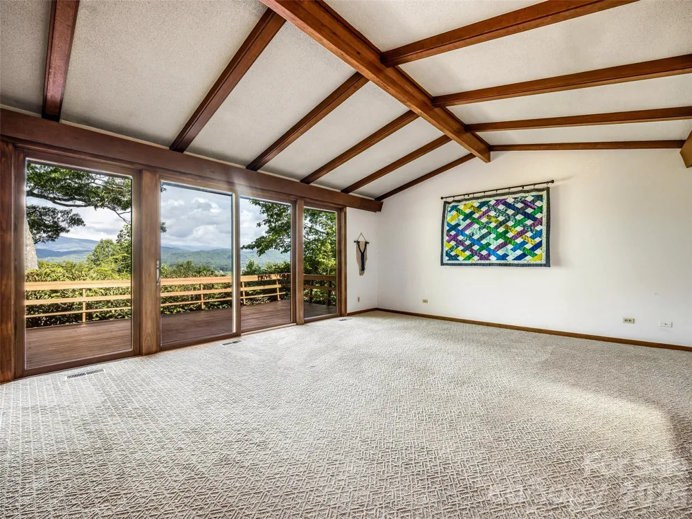 252 Middlemount Road Pisgah Forest, NC 28768