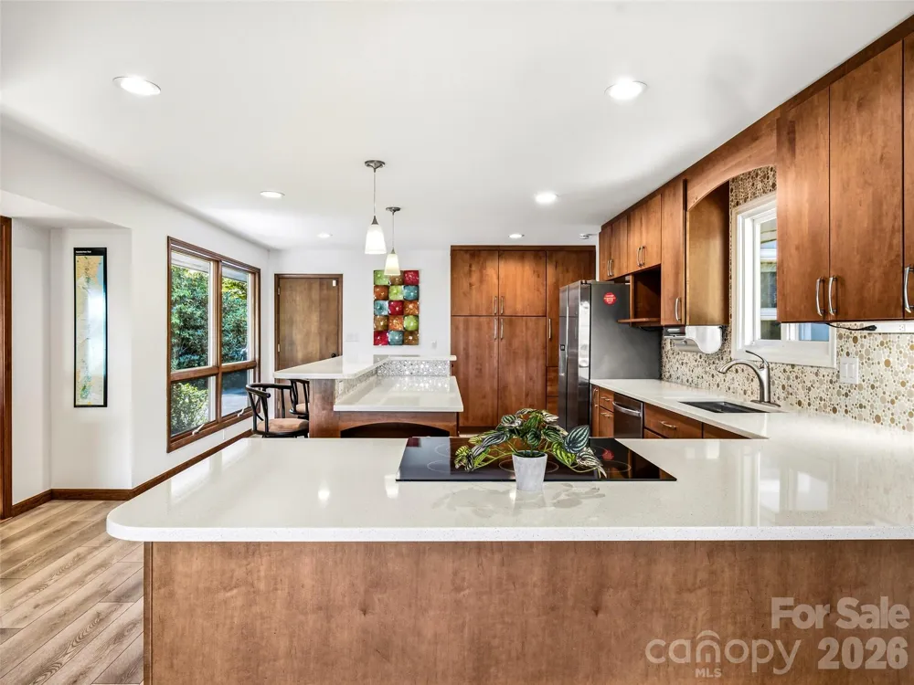 252 Middlemount Road Pisgah Forest, NC 28768