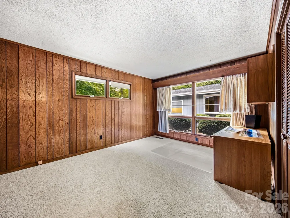 252 Middlemount Road Pisgah Forest, NC 28768