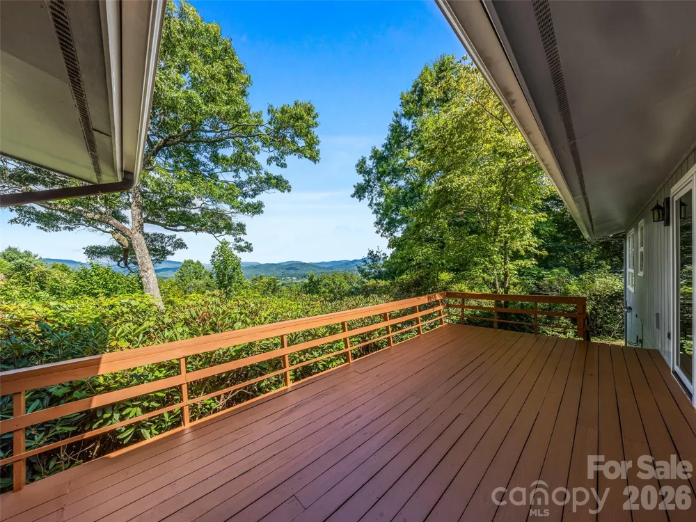 252 Middlemount Road Pisgah Forest, NC 28768