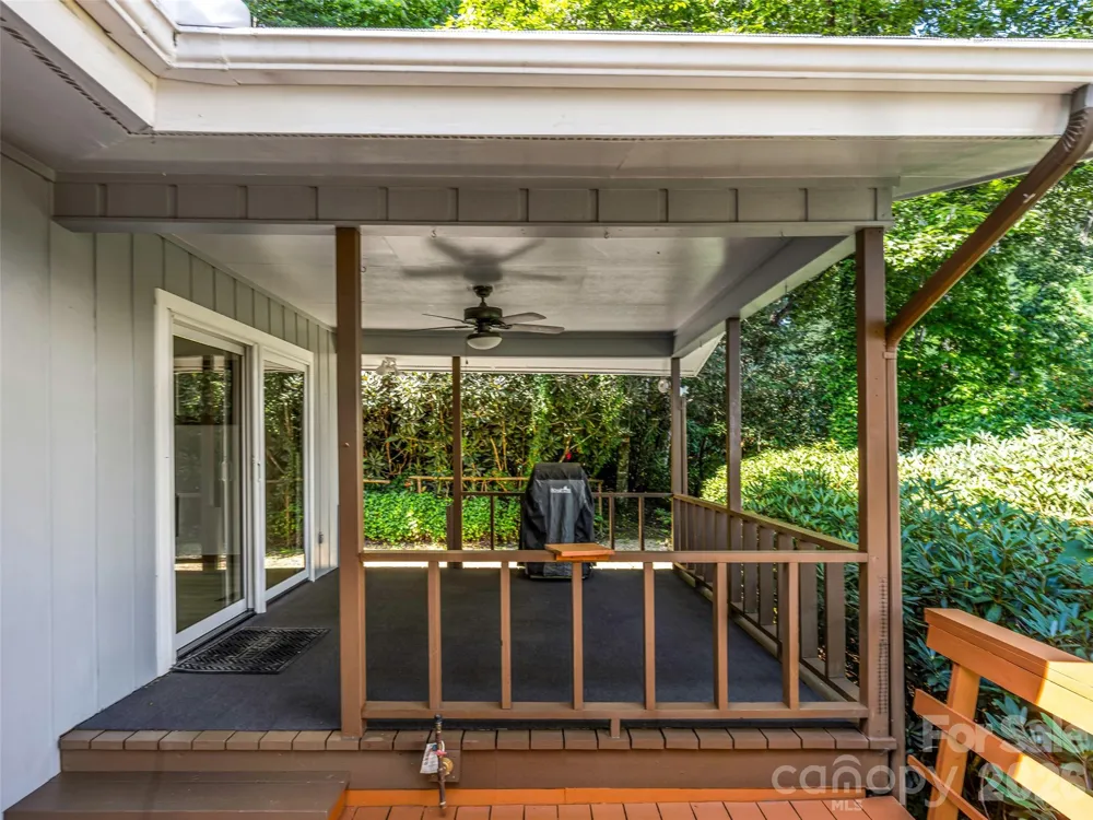 252 Middlemount Road Pisgah Forest, NC 28768
