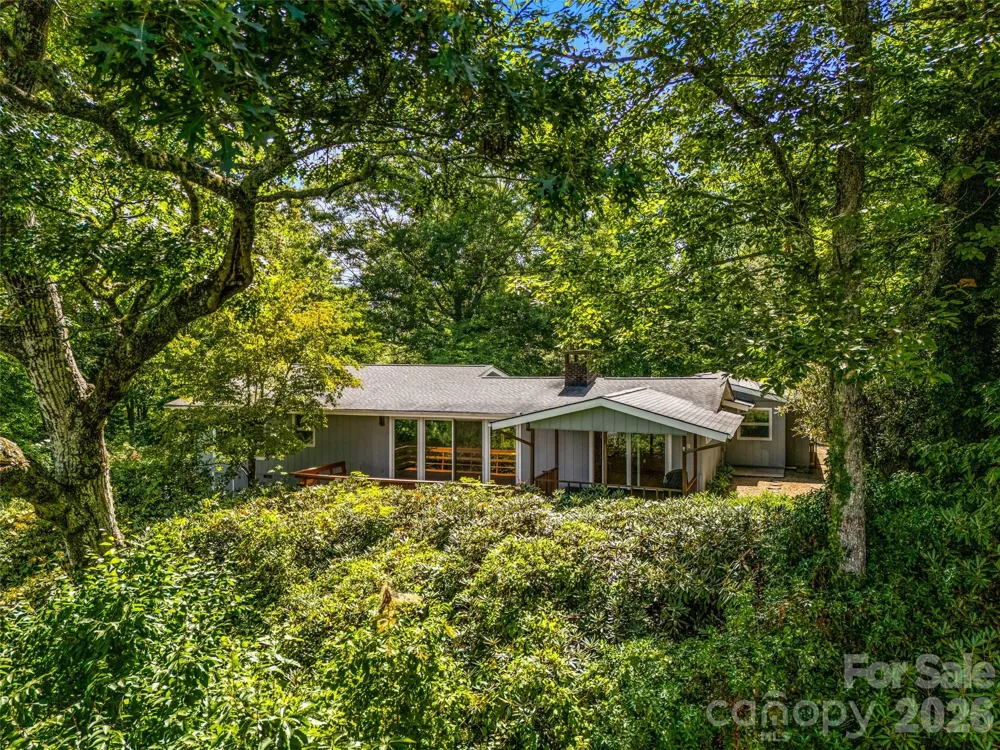 252 Middlemount Road Pisgah Forest, NC 28768