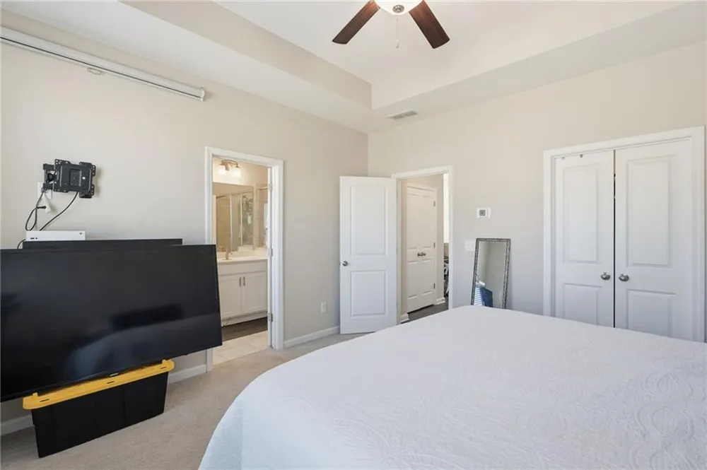 3317 Park Pointe Circle Scottdale, GA 30079