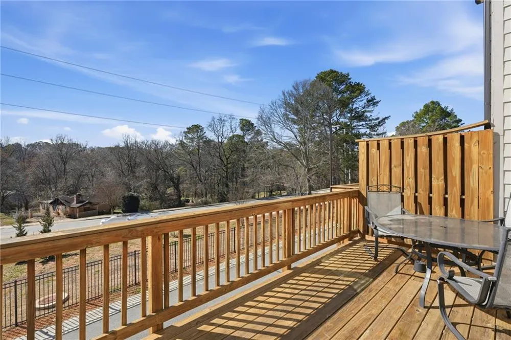 3317 Park Pointe Circle Scottdale, GA 30079