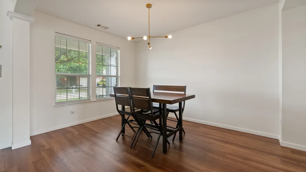 9208 Comanche Ridge Drive Fort Worth, TX 76131