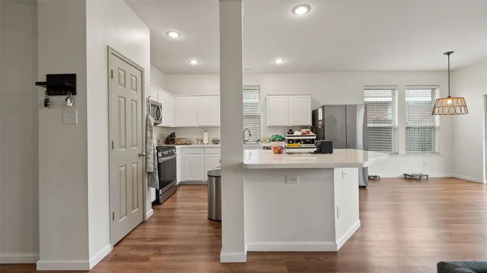 9208 Comanche Ridge Drive Fort Worth, TX 76131