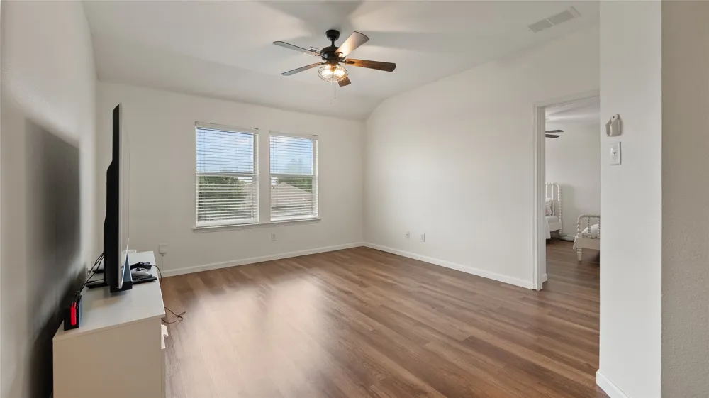 9208 Comanche Ridge Drive Fort Worth, TX 76131