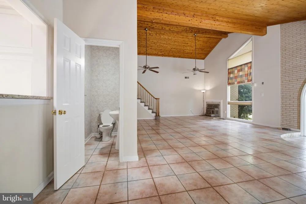10108 BAILEYSBURG LANE Nokesville, VA 20181