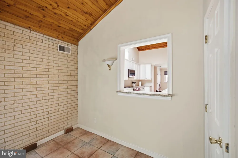 10108 BAILEYSBURG LANE Nokesville, VA 20181