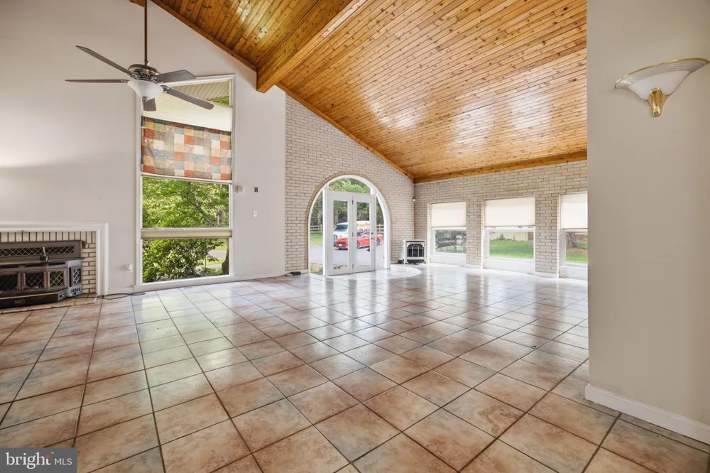 10108 BAILEYSBURG LANE Nokesville, VA 20181