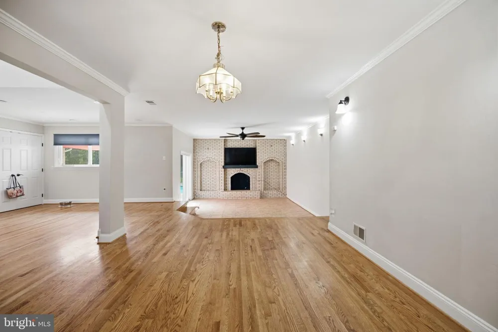 10108 BAILEYSBURG LANE Nokesville, VA 20181