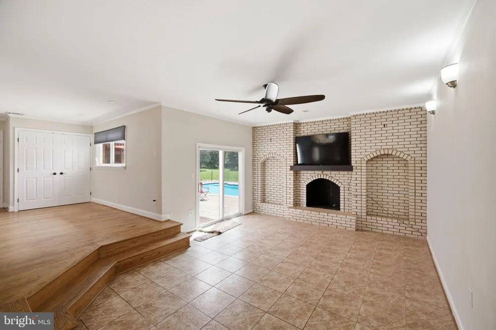 10108 BAILEYSBURG LANE Nokesville, VA 20181