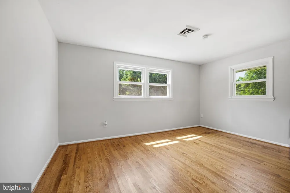 10108 BAILEYSBURG LANE Nokesville, VA 20181