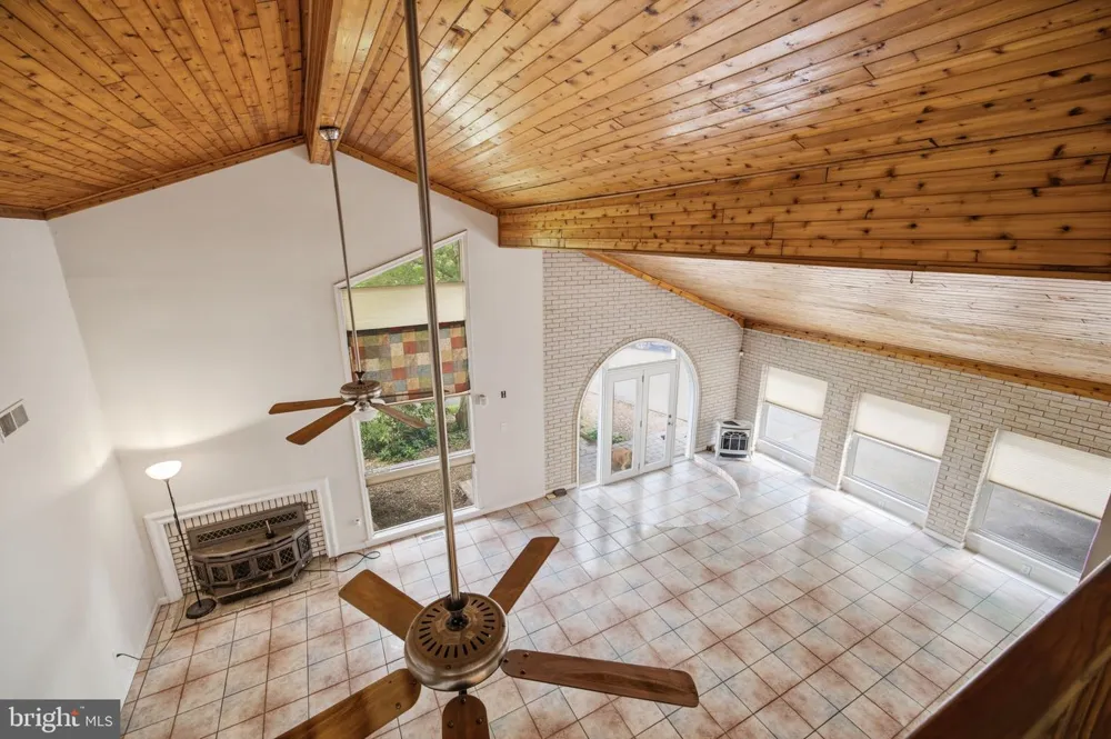 10108 BAILEYSBURG LANE Nokesville, VA 20181