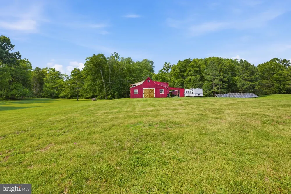 10108 BAILEYSBURG LANE Nokesville, VA 20181