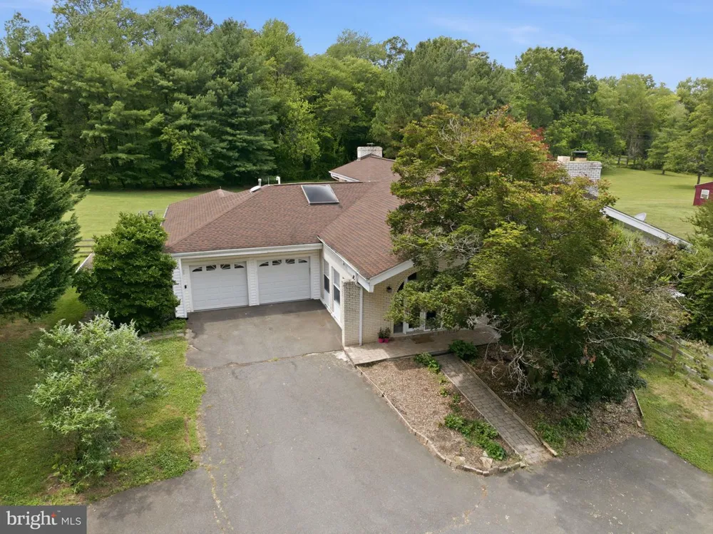 10108 BAILEYSBURG LANE Nokesville, VA 20181