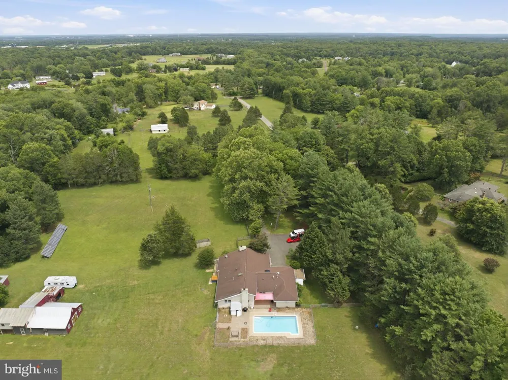 10108 BAILEYSBURG LANE Nokesville, VA 20181